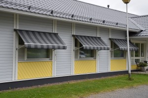 Ikkunamarkiiseja    
